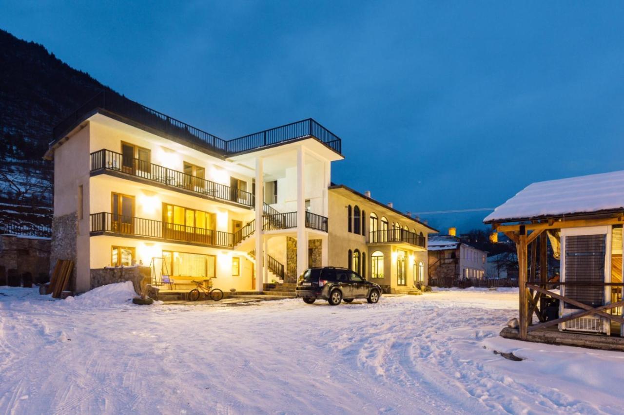 Hotel Level Mestia Zewnętrze zdjęcie